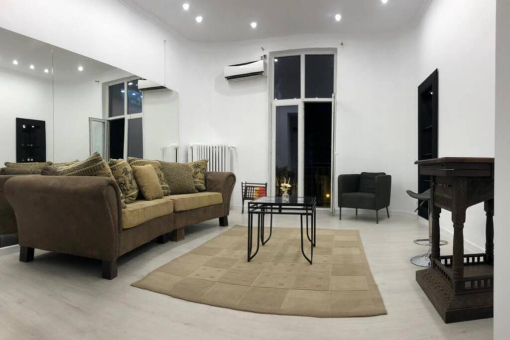 Apartamento Outstanding 3Br Ultracentral Cityview Balcony Aaa Bucarest Exterior foto